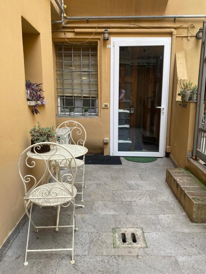 Casina Centotrecento-Romantic & Quite Apartment- โบโลญญา ภายนอก รูปภาพ