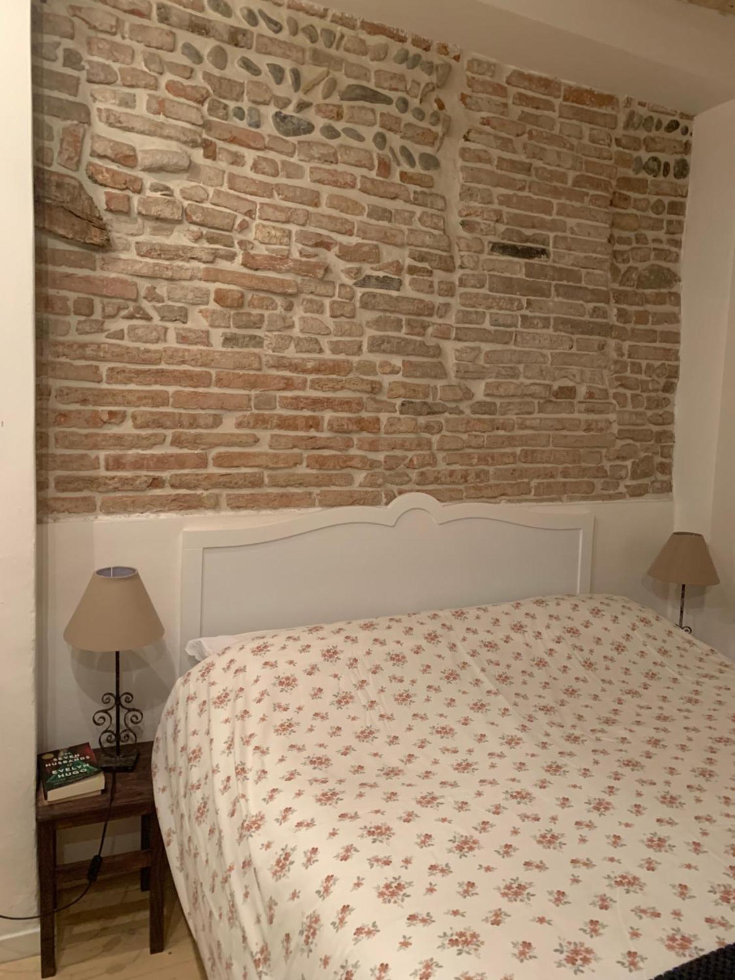 Casina Centotrecento-Romantic & Quite Apartment- โบโลญญา ภายนอก รูปภาพ